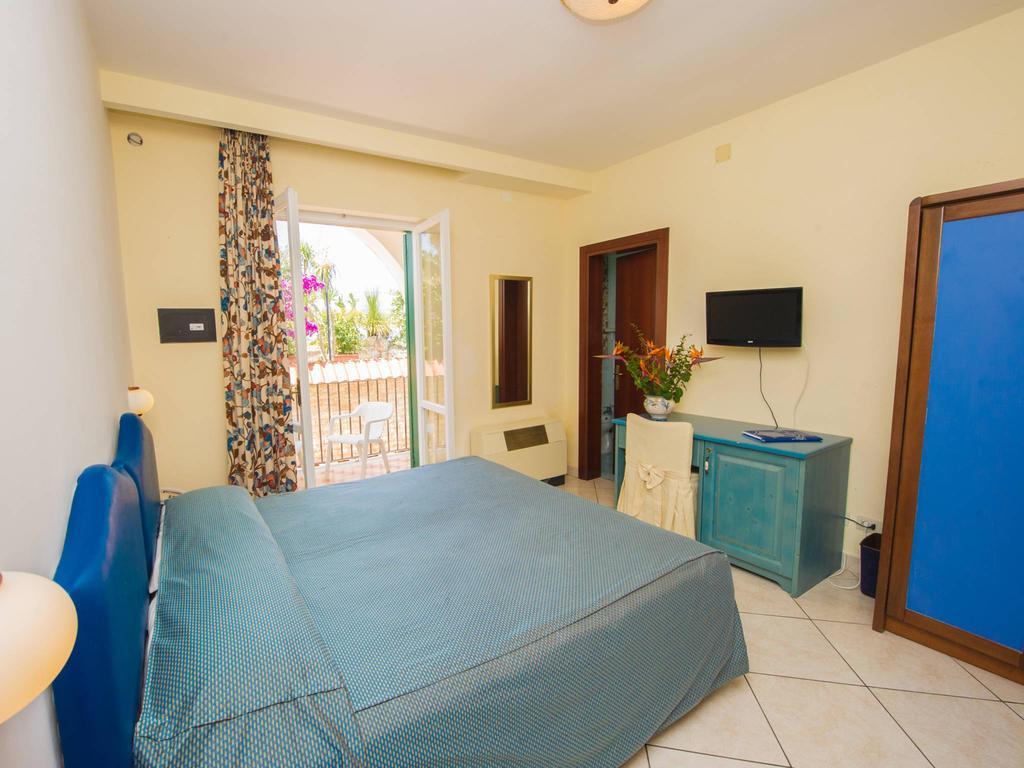 Casamicciola Terme Hotel L'Approdo מראה חיצוני תמונה